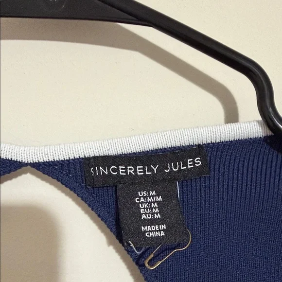 Sincerely Jules Navy Blue Crop Top with White Trim - Picture 2 of 3